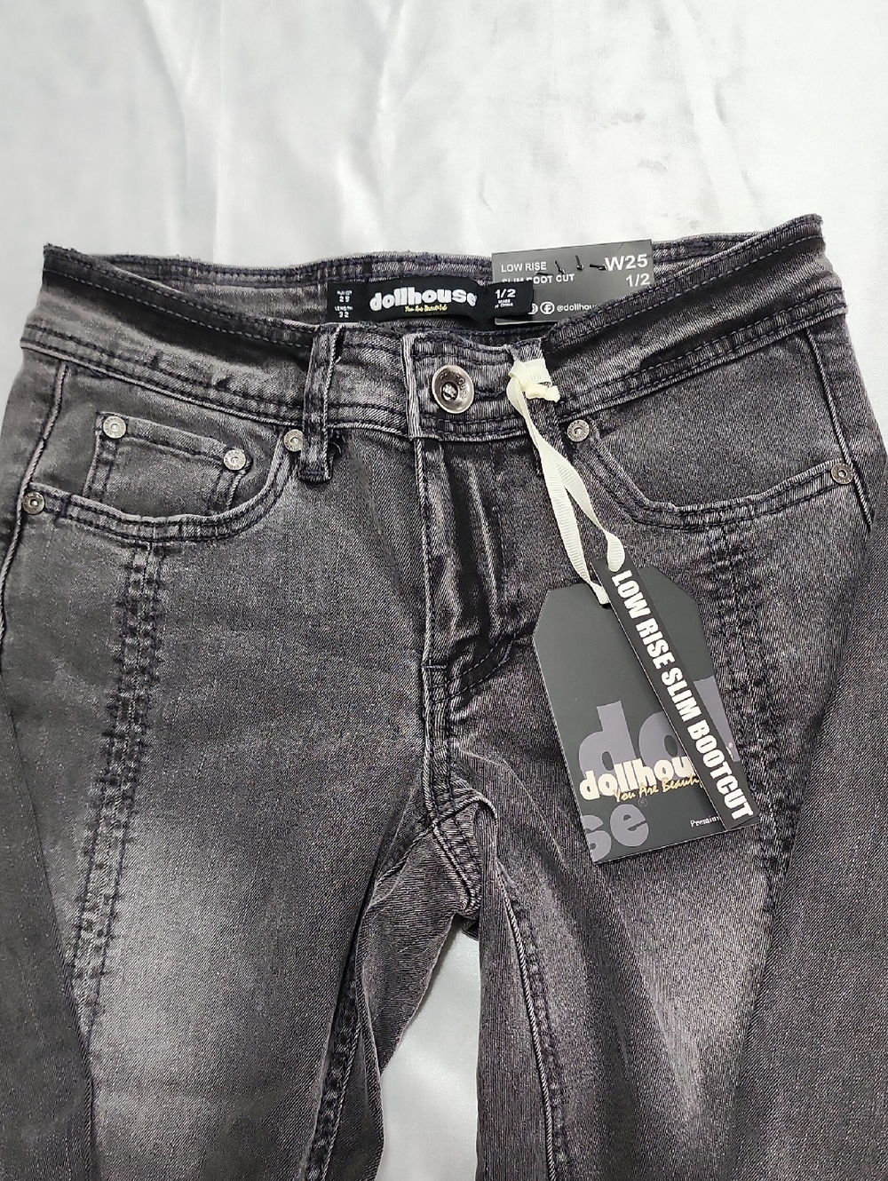 Dollhouse Nikki Jeans Low Rise Slim Boot Cut. Size 1/2. Waist 25". Length 32". - Picture 3 of 16